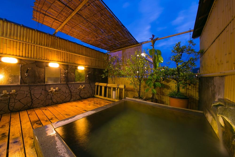 Hotel Koraku Beppu Zewnętrze zdjęcie