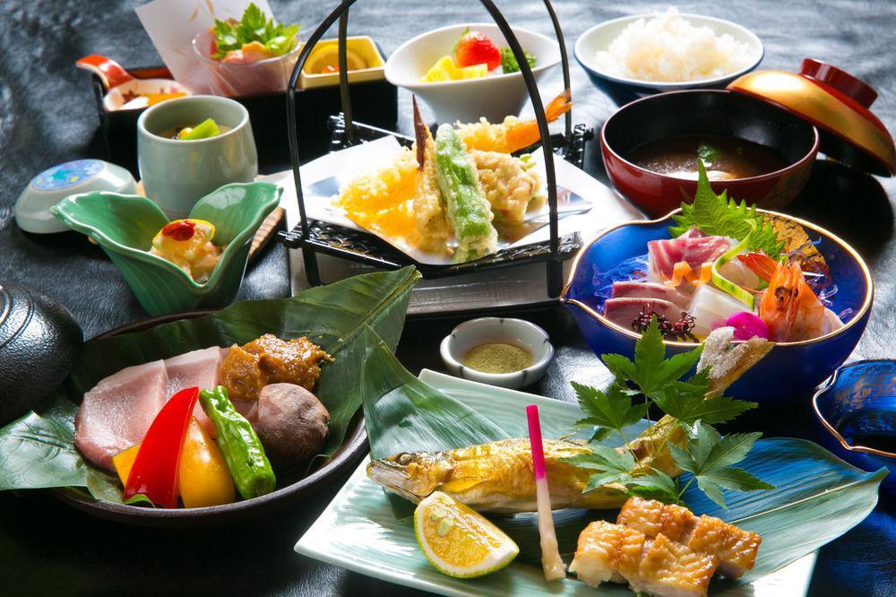 Hotel Koraku Beppu Zewnętrze zdjęcie